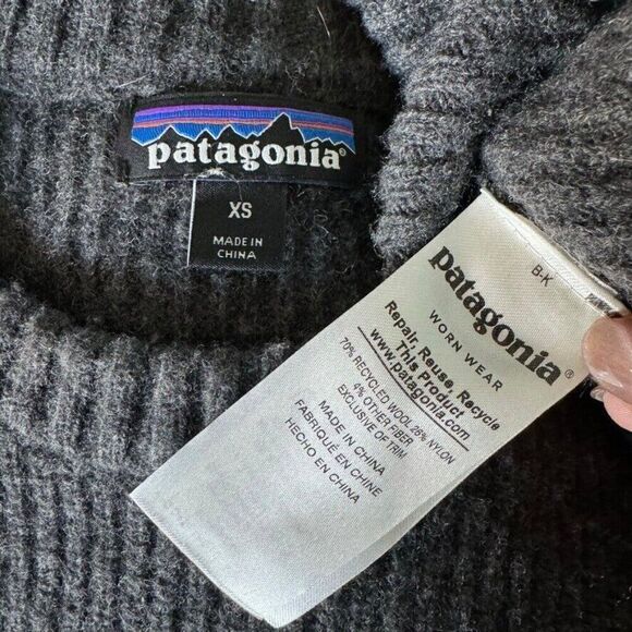 Patagonia Womens Charcoal Gray Recycled Wool Ribbed Sweater XS - Picture 2 of 6